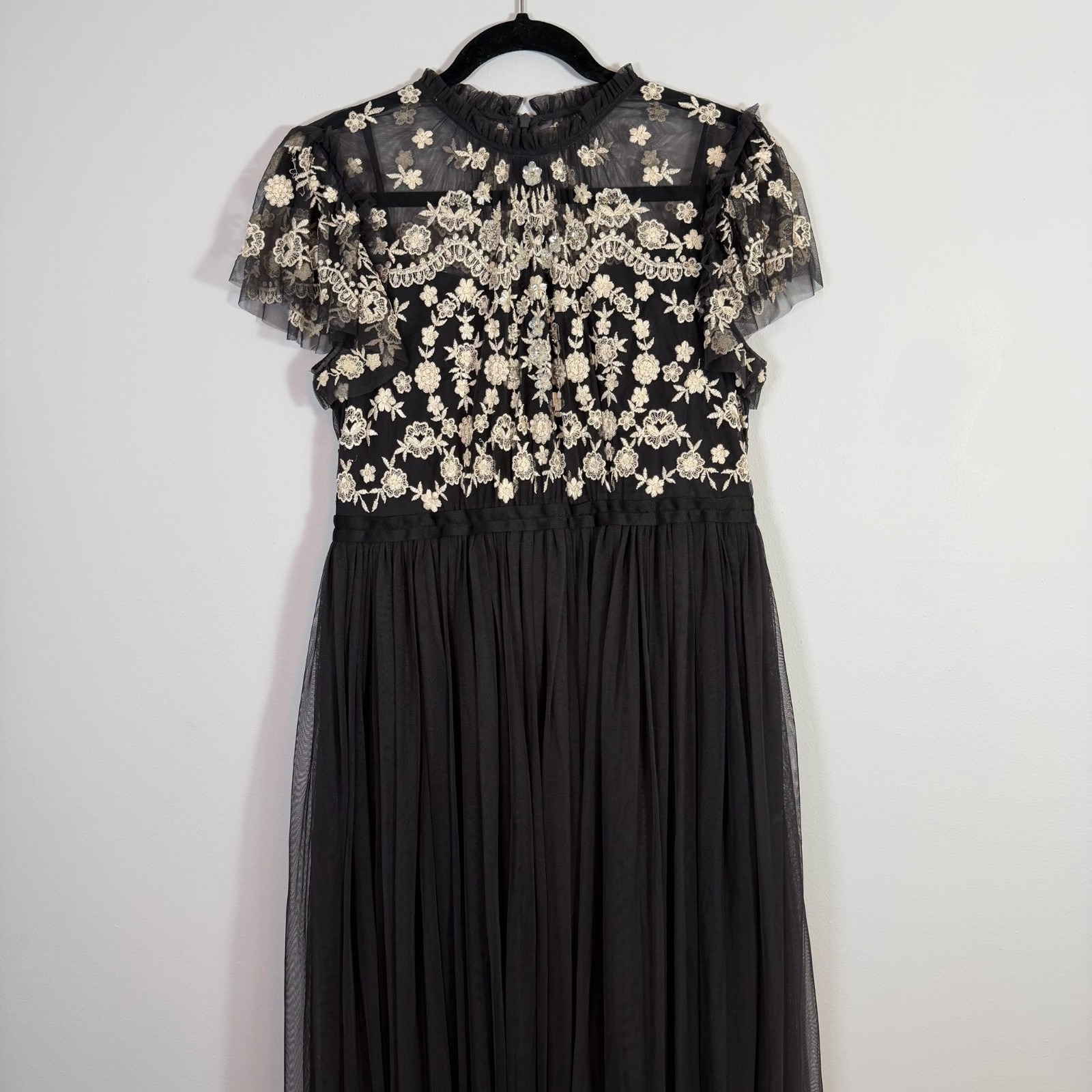Needle & Thread Gown Black Embroidered Tulle Maxi Dress Floral Sequin Formal M